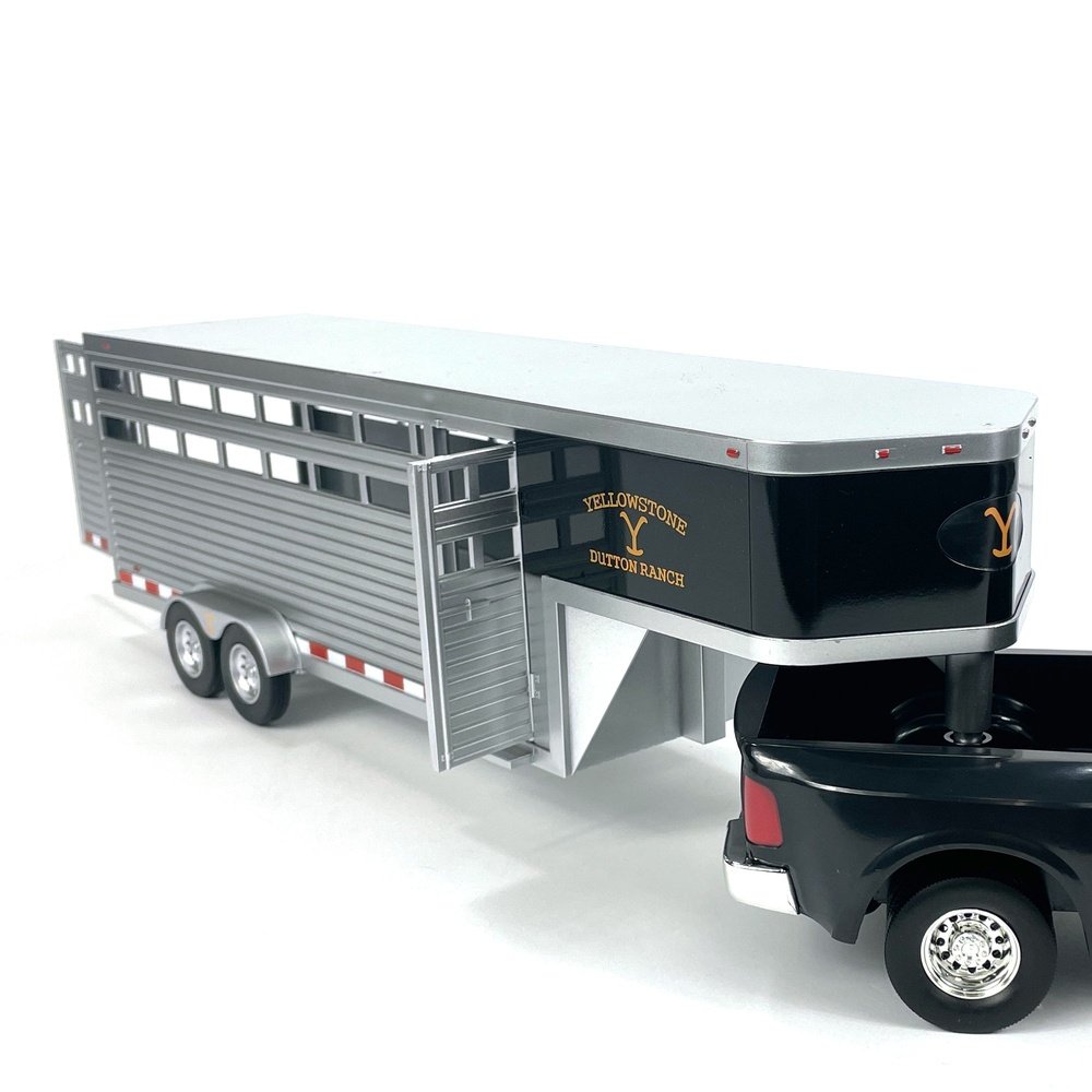 Big Country Toys Dutton Ranch Horse Trailer