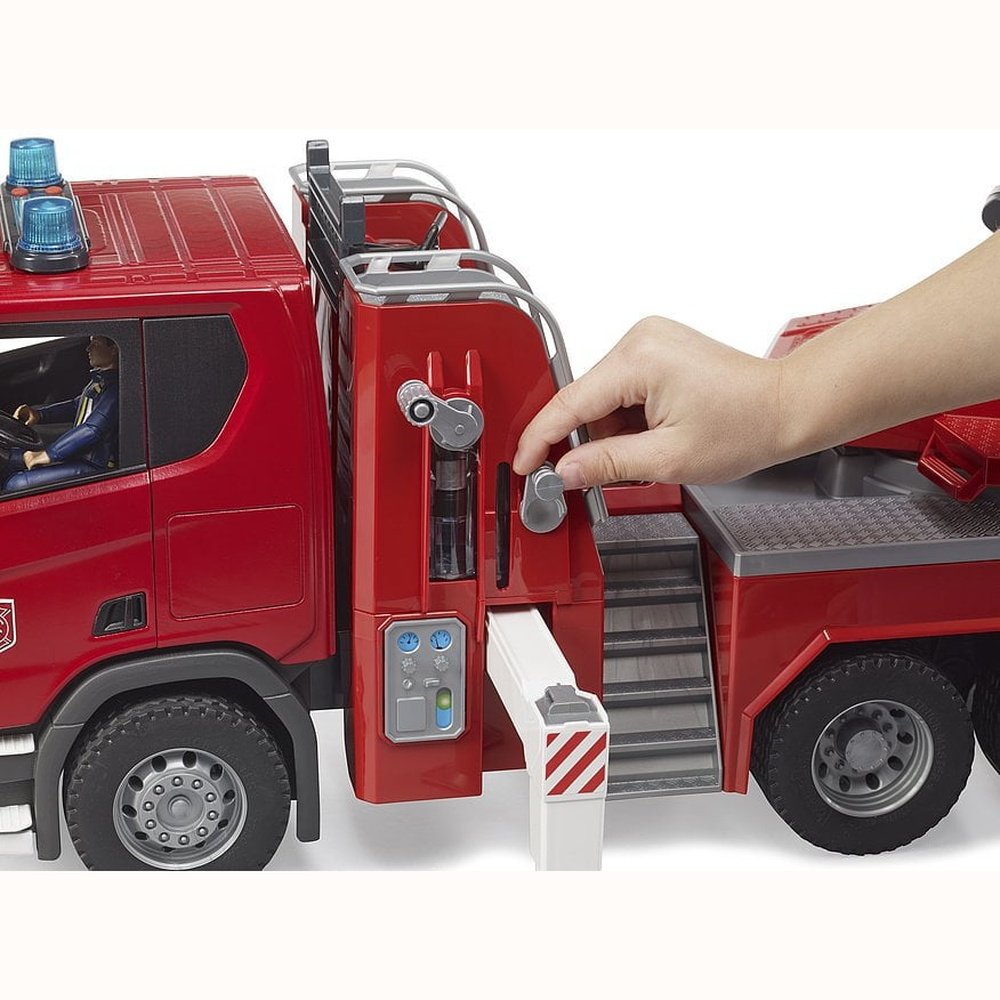 Bruder Scania Super 560R Fire Engine
