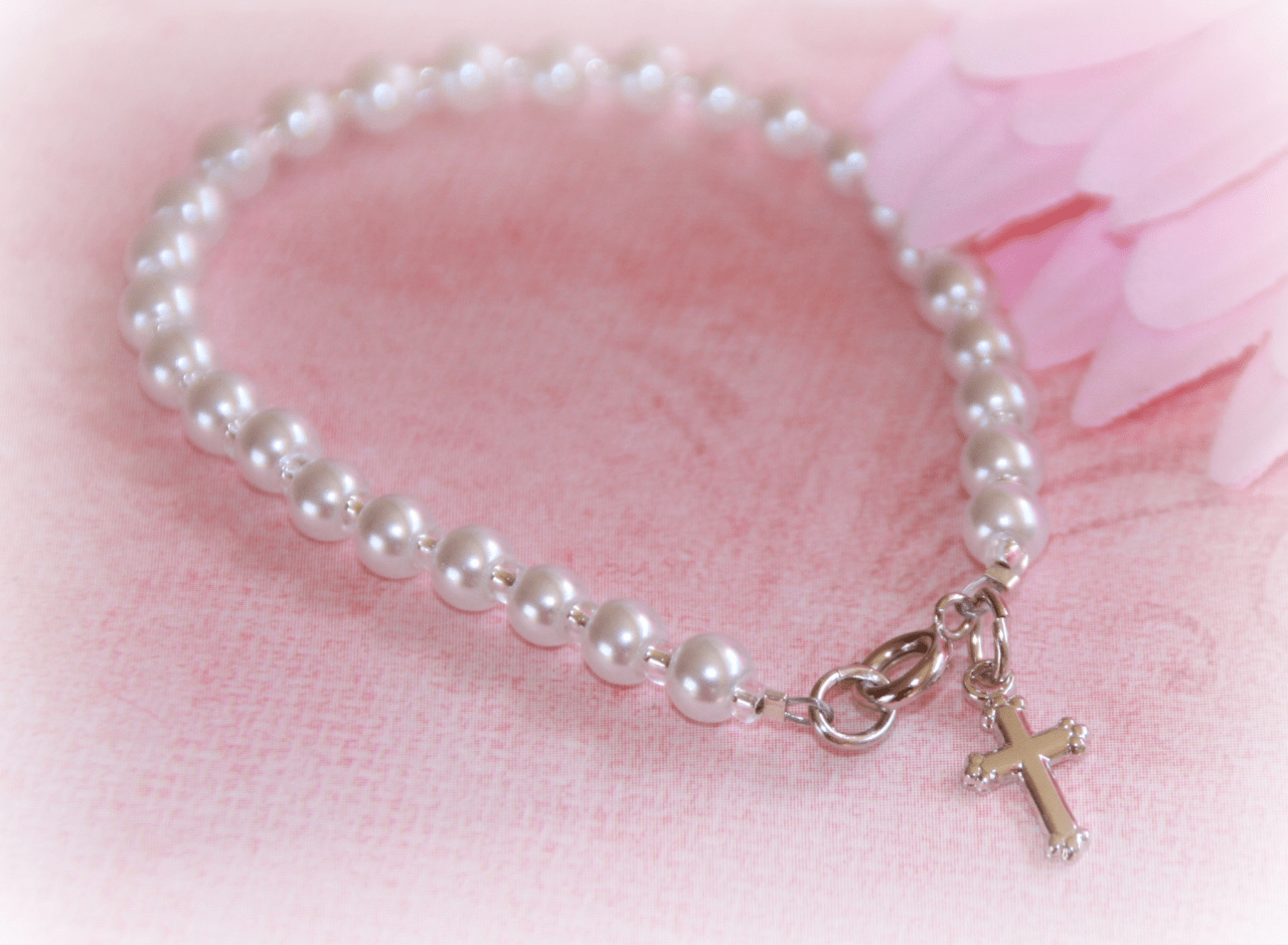 Collectables America Apparel & Gifts Silver Collectables America 6" Pearl Bracelet with Silver Cross