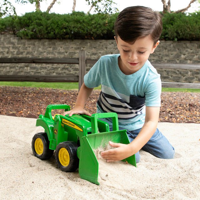 Tomy Play Vehicles John Deere 15 Inch Big Scoop Tractor With Loader
