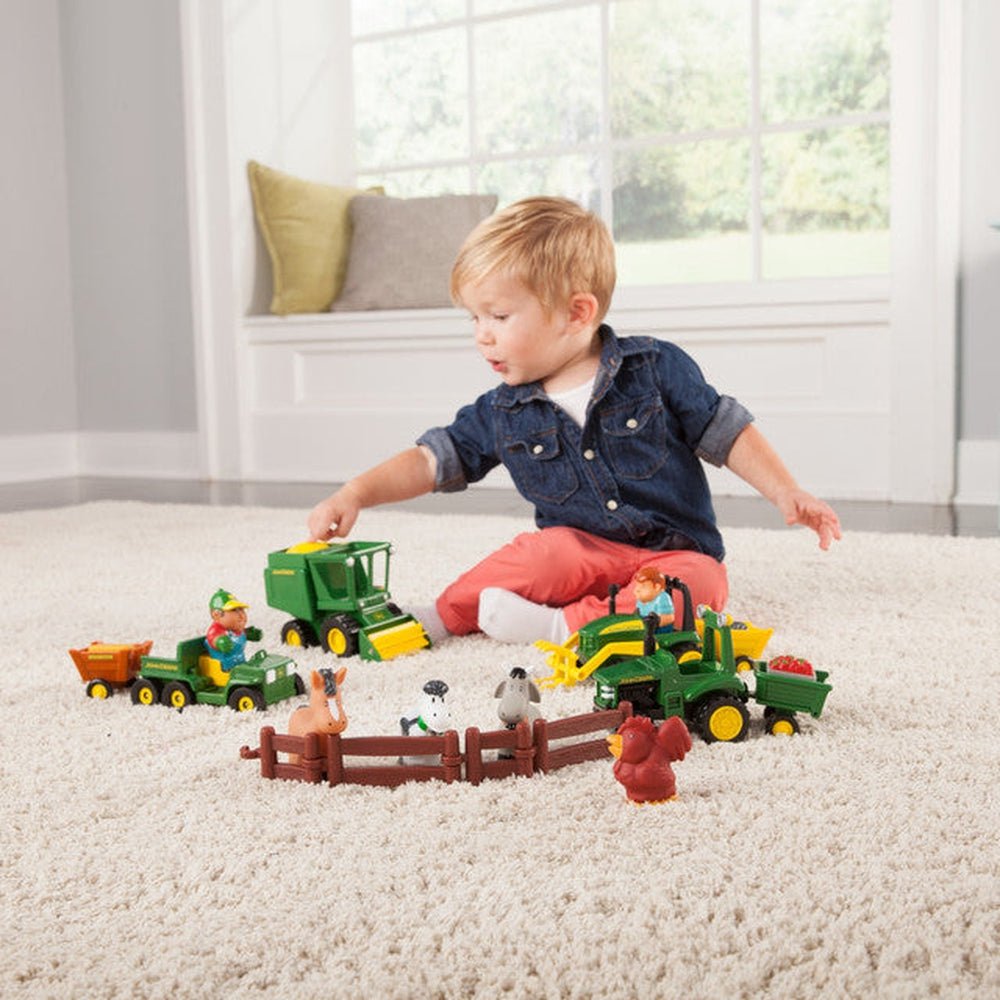 Tomy Play Vehicles John Deere 1st Farming Fun – Fun on the Farm Play Set