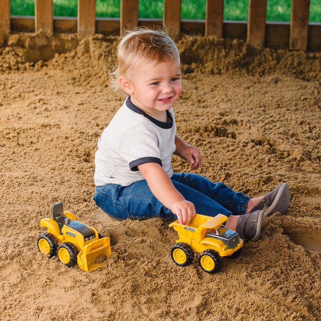 Tomy Play Vehicles John Deere 6 Inch Sandbox Construction Loader and Dump Truck