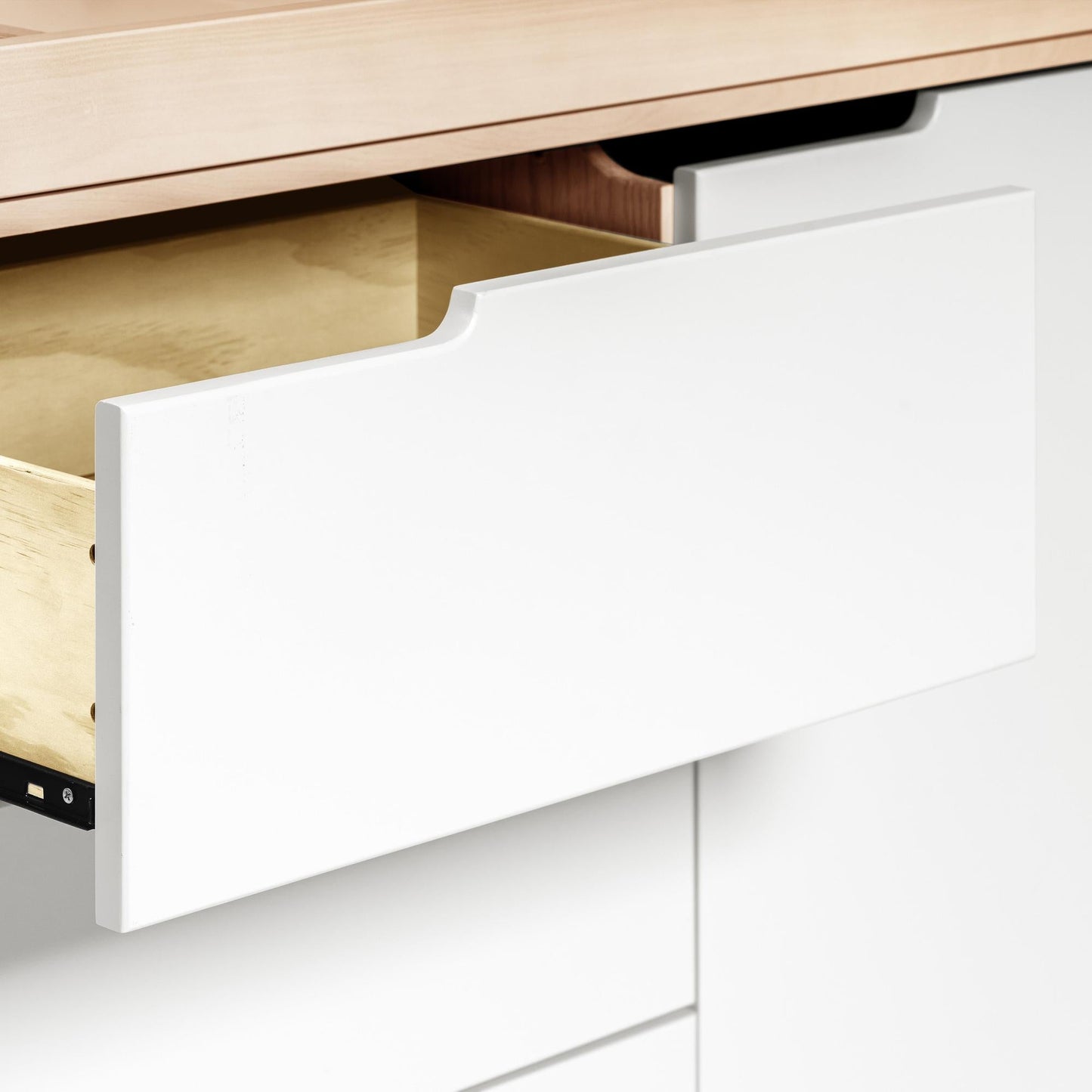 BabylettoBabyletto Hudson 3-Drawer Changer Dresser with Removable Changing TrayBabysupermarket