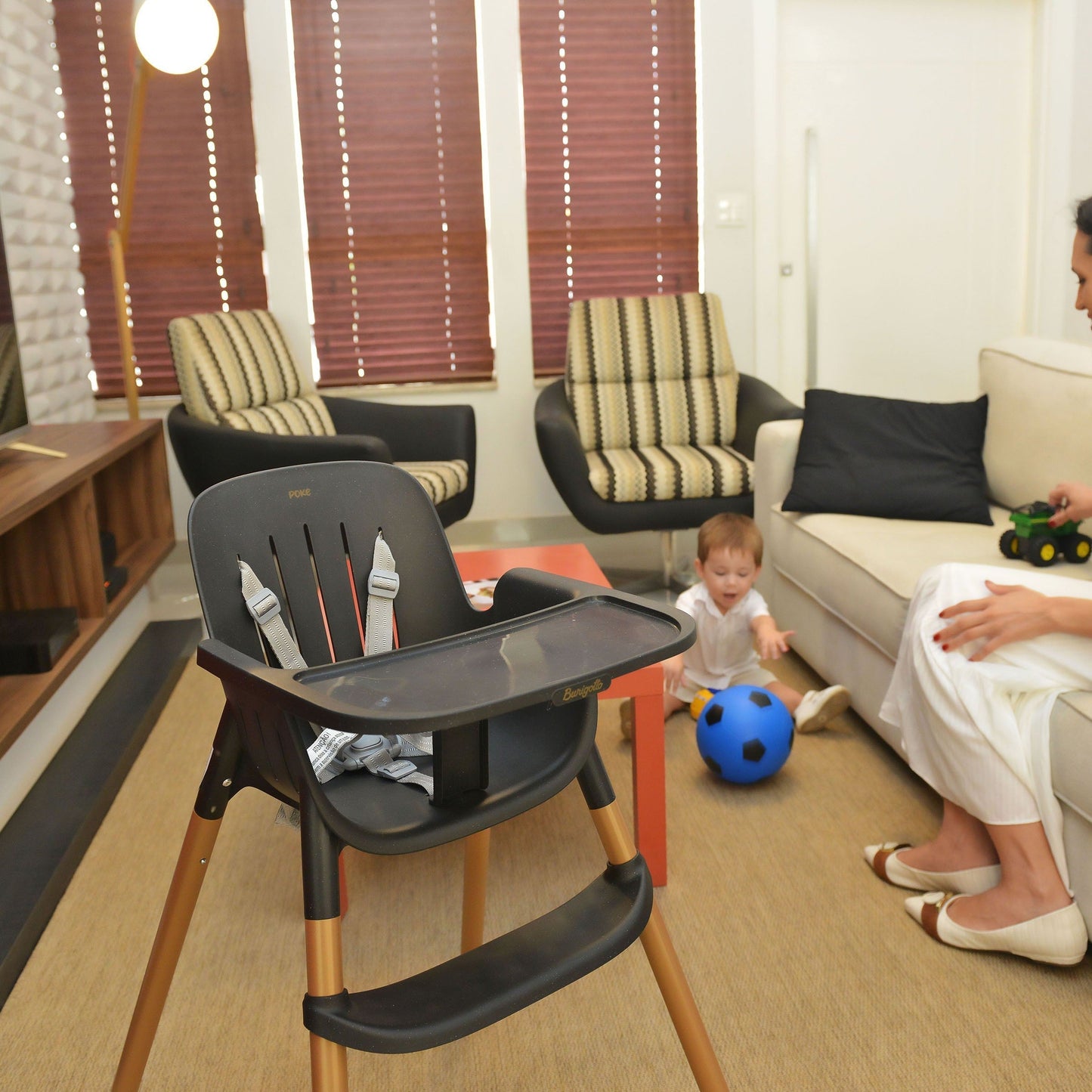 Peg Perego High Chairs Peg Perego Poke Lightweight High Chair