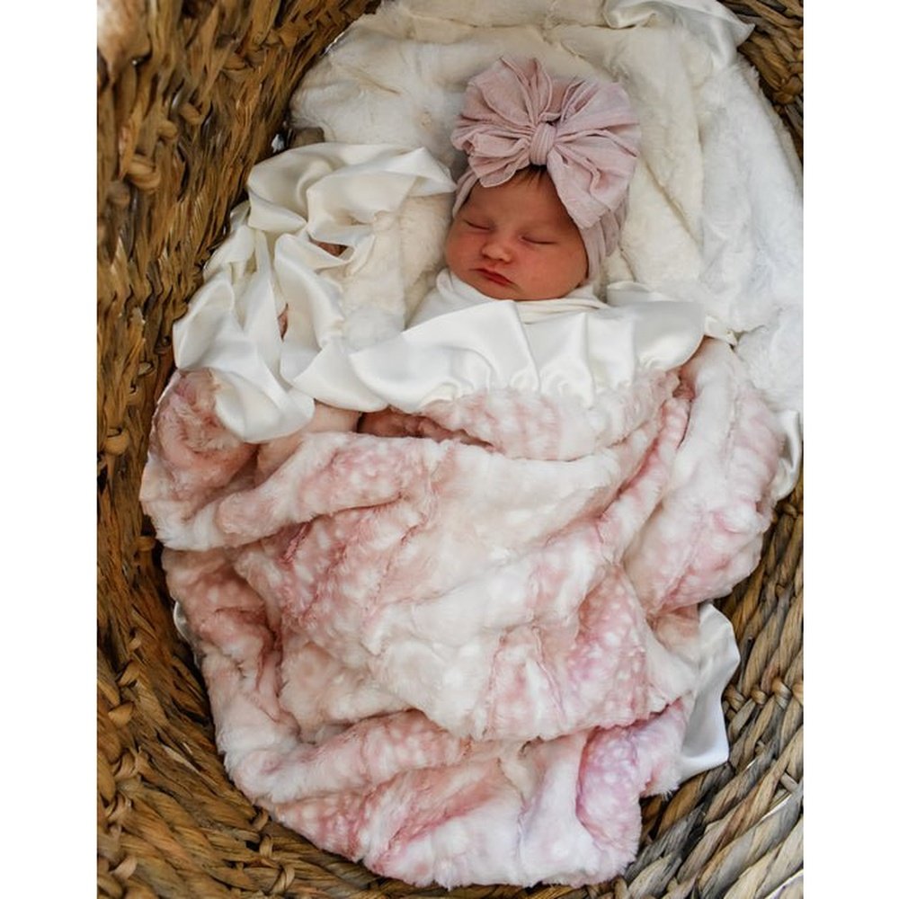 Rockin Royalty Sweet Pink Fawn Plush Blanket