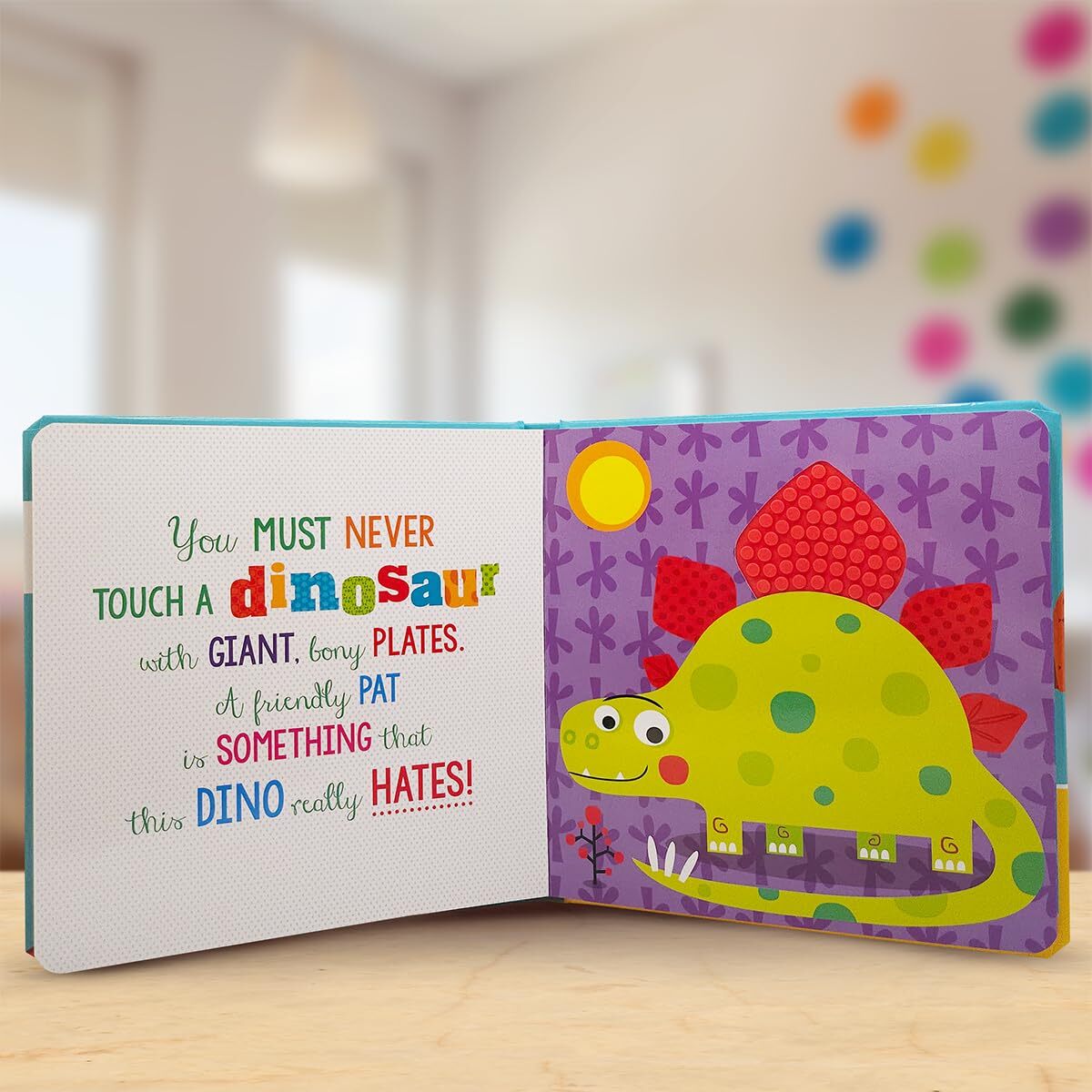 Scholastic Toys / Educational / Children Books Scholastic Never Touch A Dinosaur Book