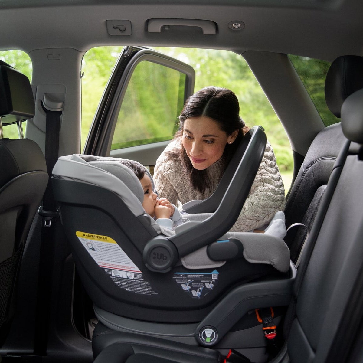 UPPAbaby Car Seats - Infant UPPAbaby Mesa V2 Infant Car Seat + Base
