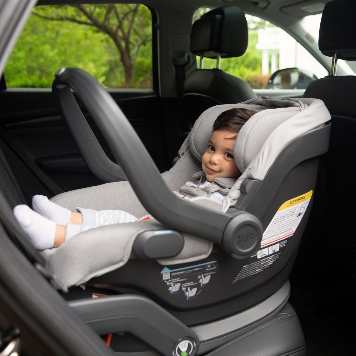 UPPAbaby Car Seats - Infant UPPAbaby Mesa V2 Infant Car Seat + Base