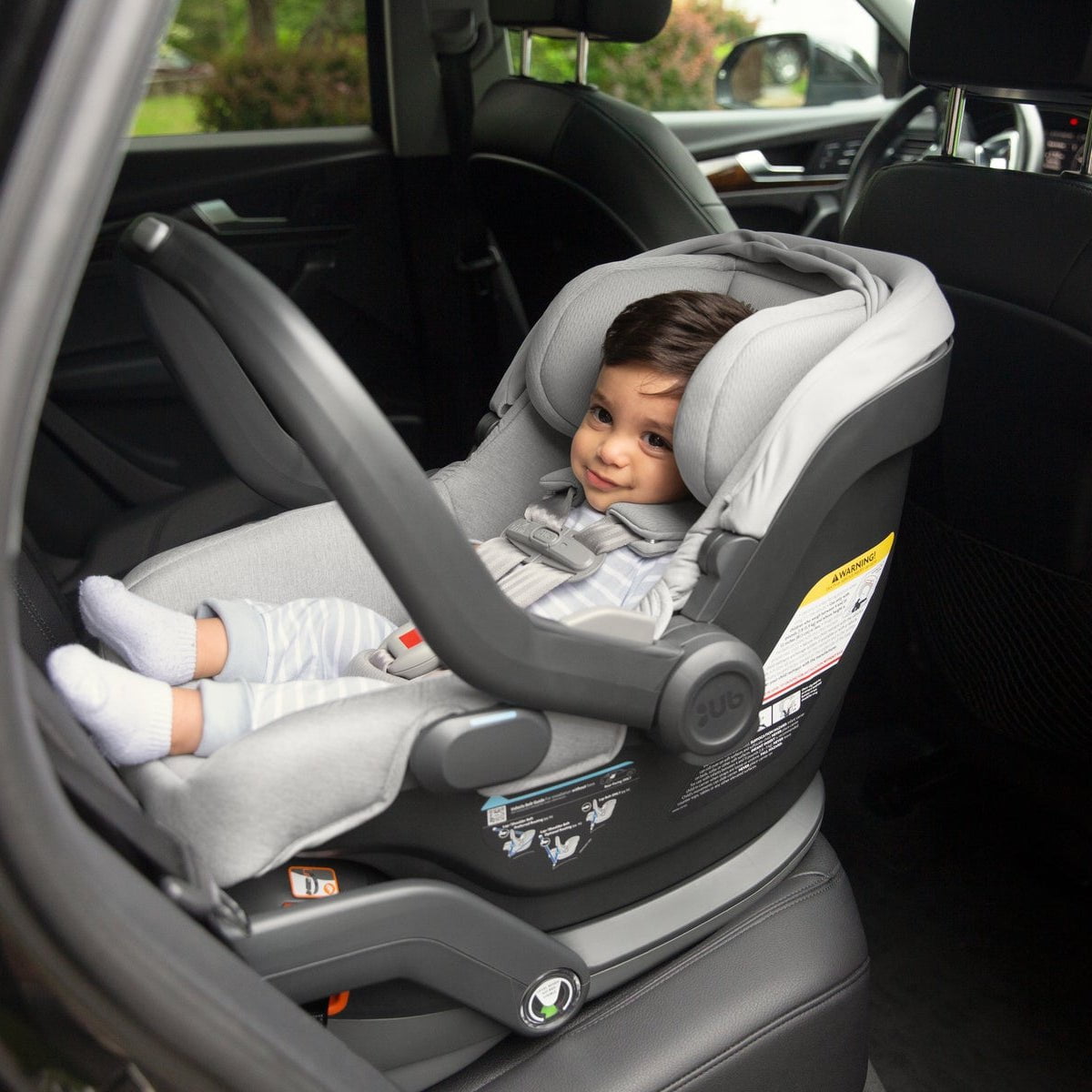 UPPAbaby Car Seats - Infant UPPAbaby Mesa V2 Infant Car Seat + Base