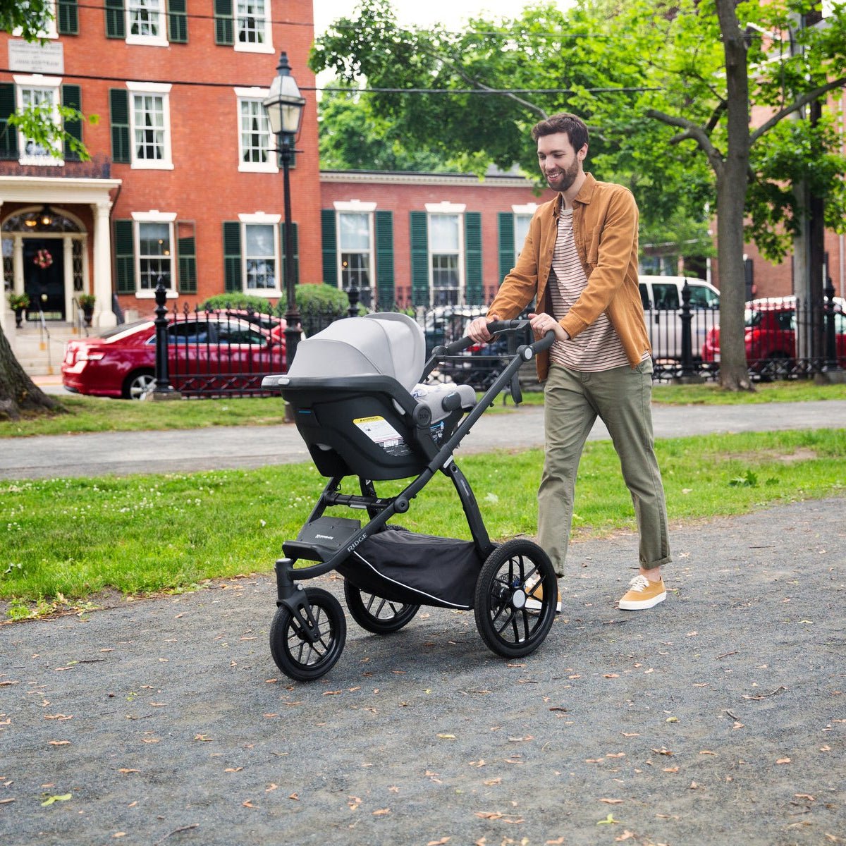 UPPAbaby Car Seats - Infant UPPAbaby Mesa V2 Infant Car Seat + Base