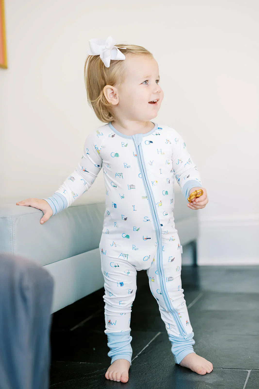 Uptown Baby Infant Uptown Baby Long Sleeve Romper - Golf ABC's