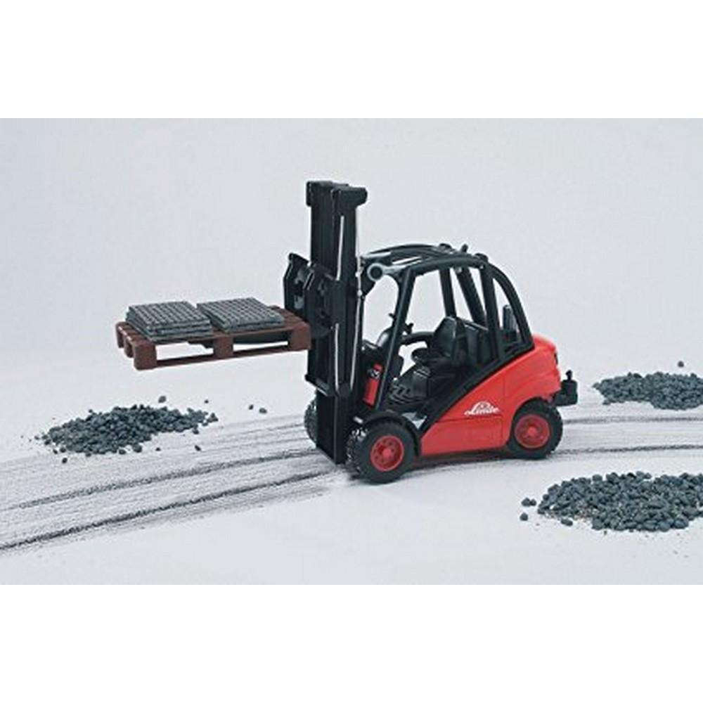 Bruder Linde H30D Forklift w/ 2 Pallets