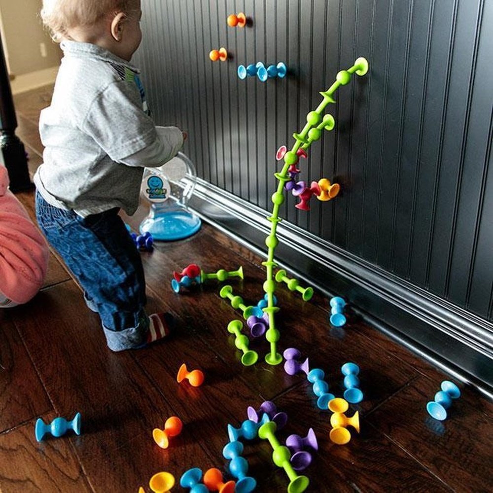Fat Brain Toys Squigz Starter 24PCFat Brain Toys Set