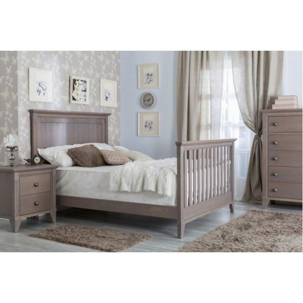 Silva Edison Convertible Baby Crib by Romina
