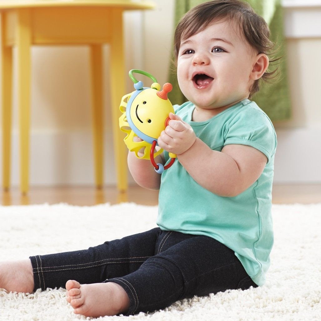 Skip Hop Roll Around Rattle Bee