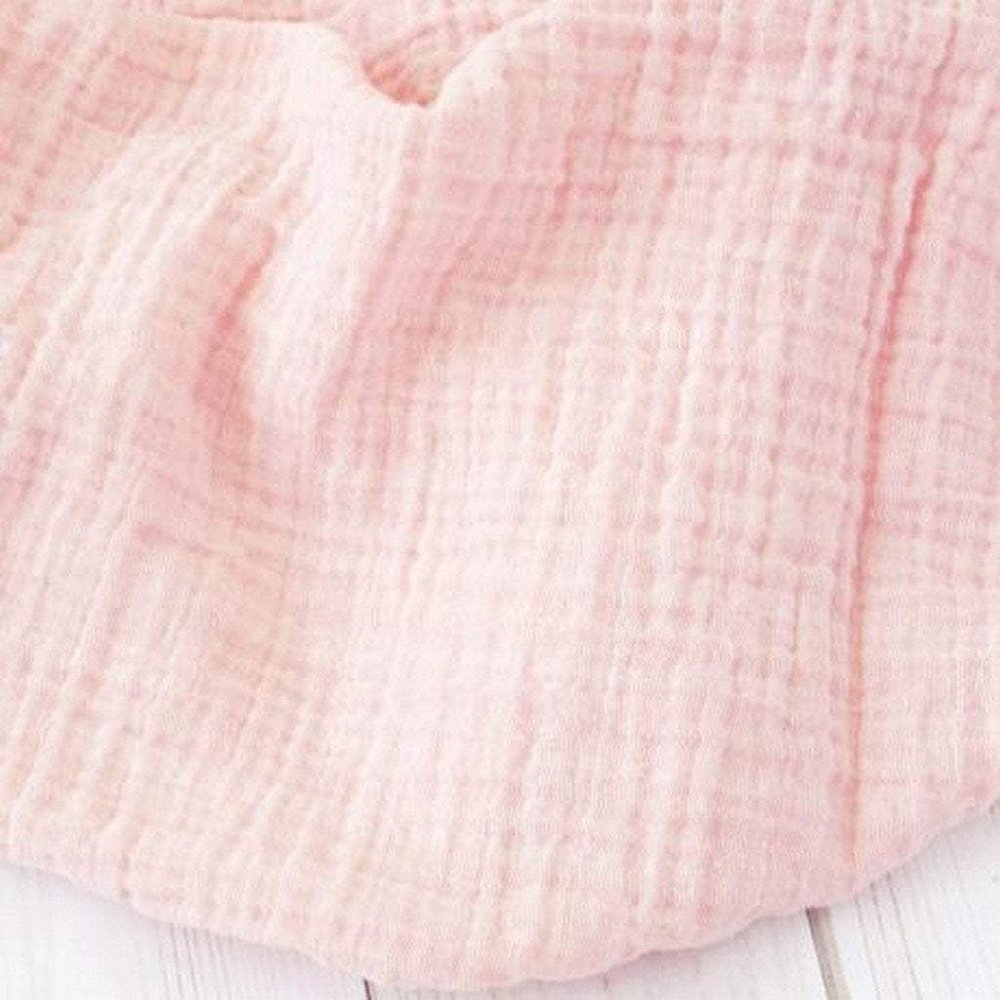 Sugar and MapleThe Sugar House Classic Muslin Swaddle Blanket Shell PinkBabysupermarket