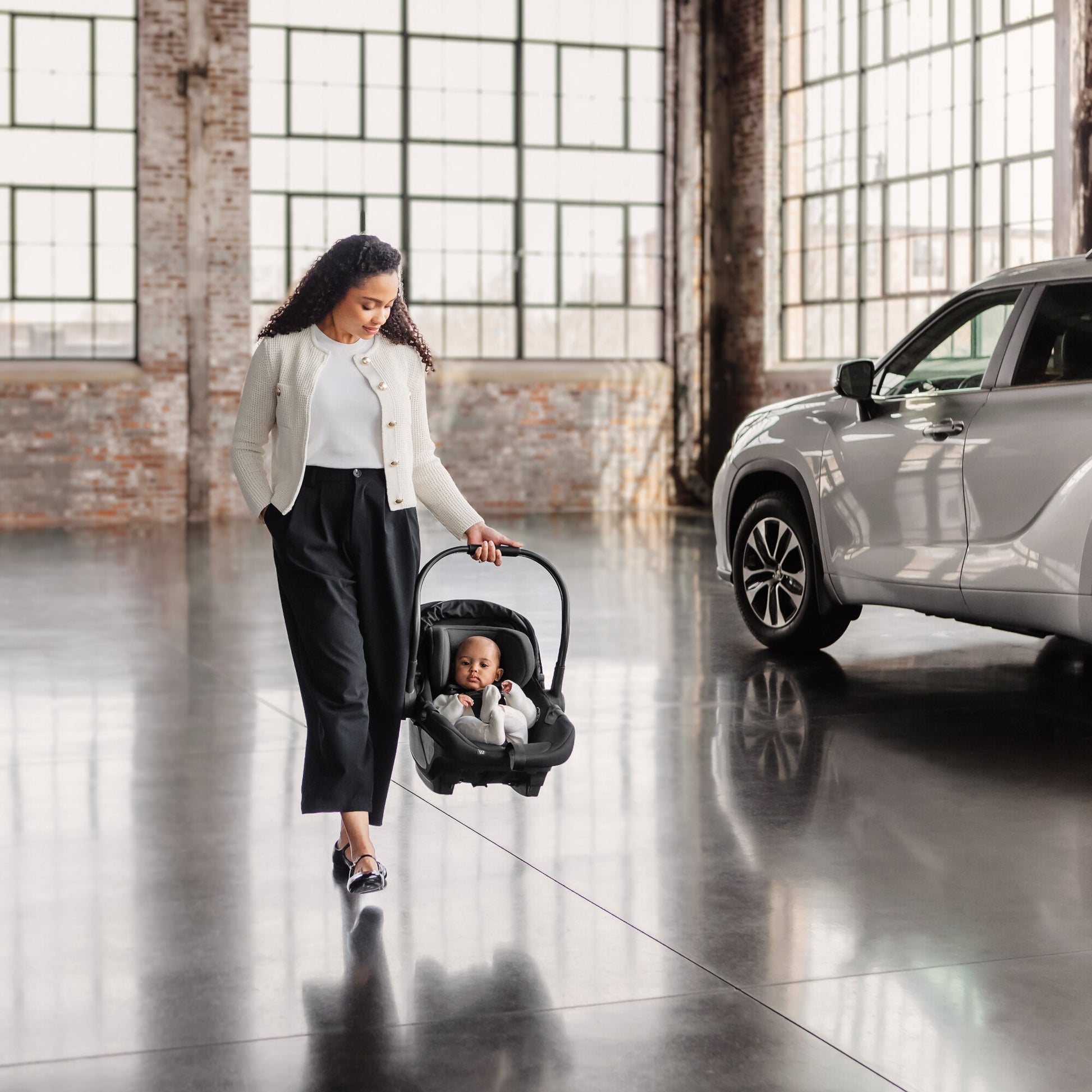 UPPAbabyUPPAbaby Aria V2 Infant Car Seat + BaseBabysupermarket