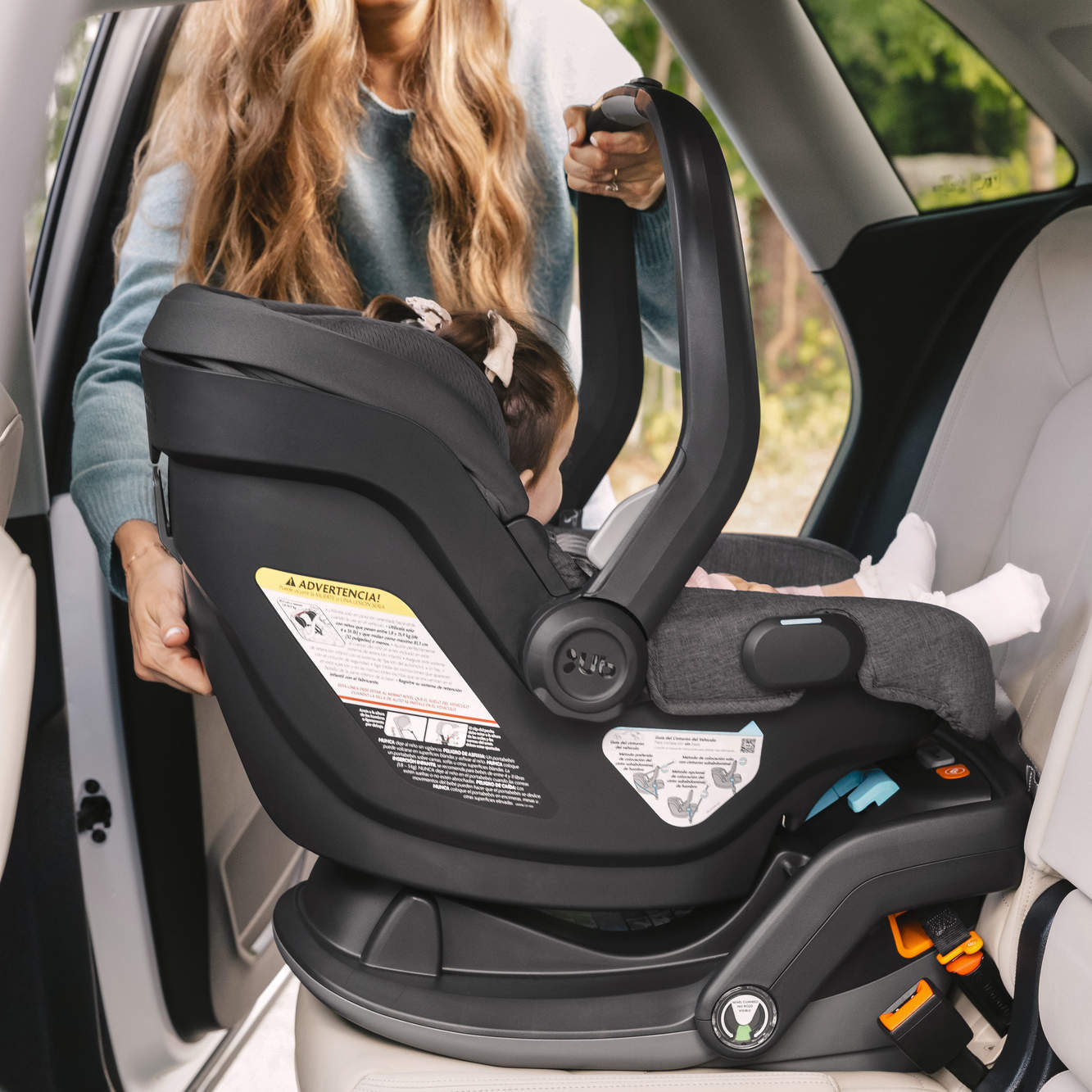 UPPAbaby Mesa V2 Infant Car Seat + Base