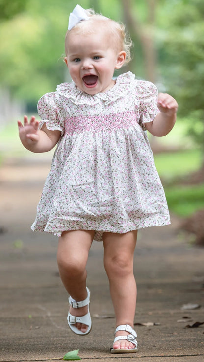 The Oaks Apparel Girl's Allison Pink Clover Bloomer Set