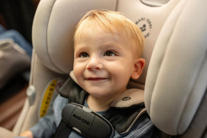 Maxi-Cosi Magellan LiftFit All-in-One Convertible Car Seat