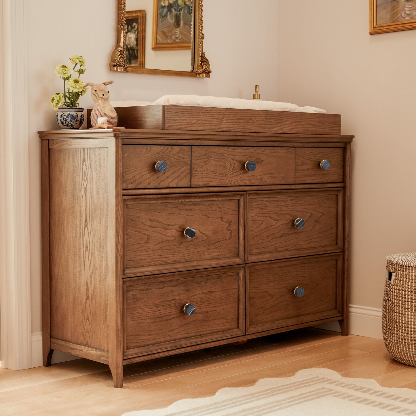 Maxi-Cosi Nursery Quiet Luxury 7-Drawer Dresser | PRESALE