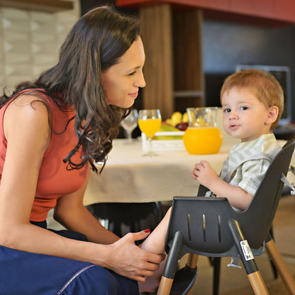 PEGPEG Poke Lightweight High ChairBabysupermarket