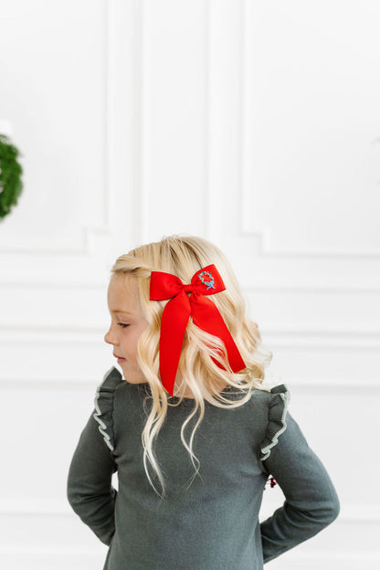 Winn and William Girls White Wreath Long Tail Bow