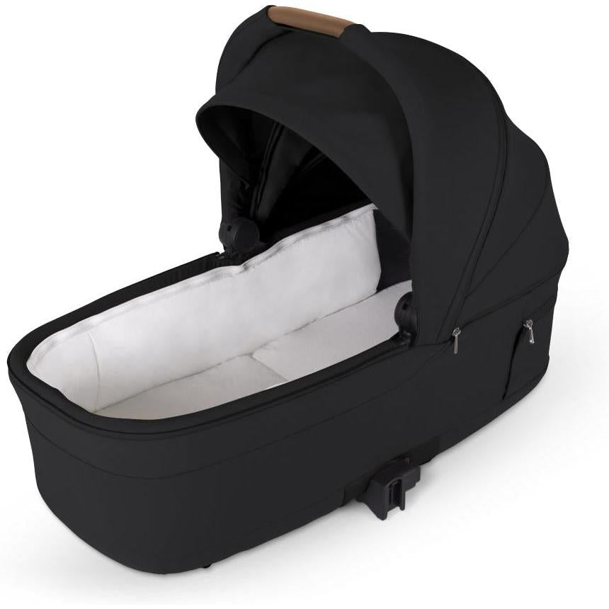 Silver CrossSilver Cross Nia Compact BassinetBabysupermarket