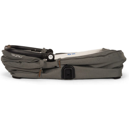 NunaNuna Demi Next Bassinet + StandBabysupermarket