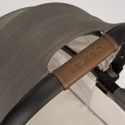 NunaNuna Demi Next Bassinet + StandBabysupermarket