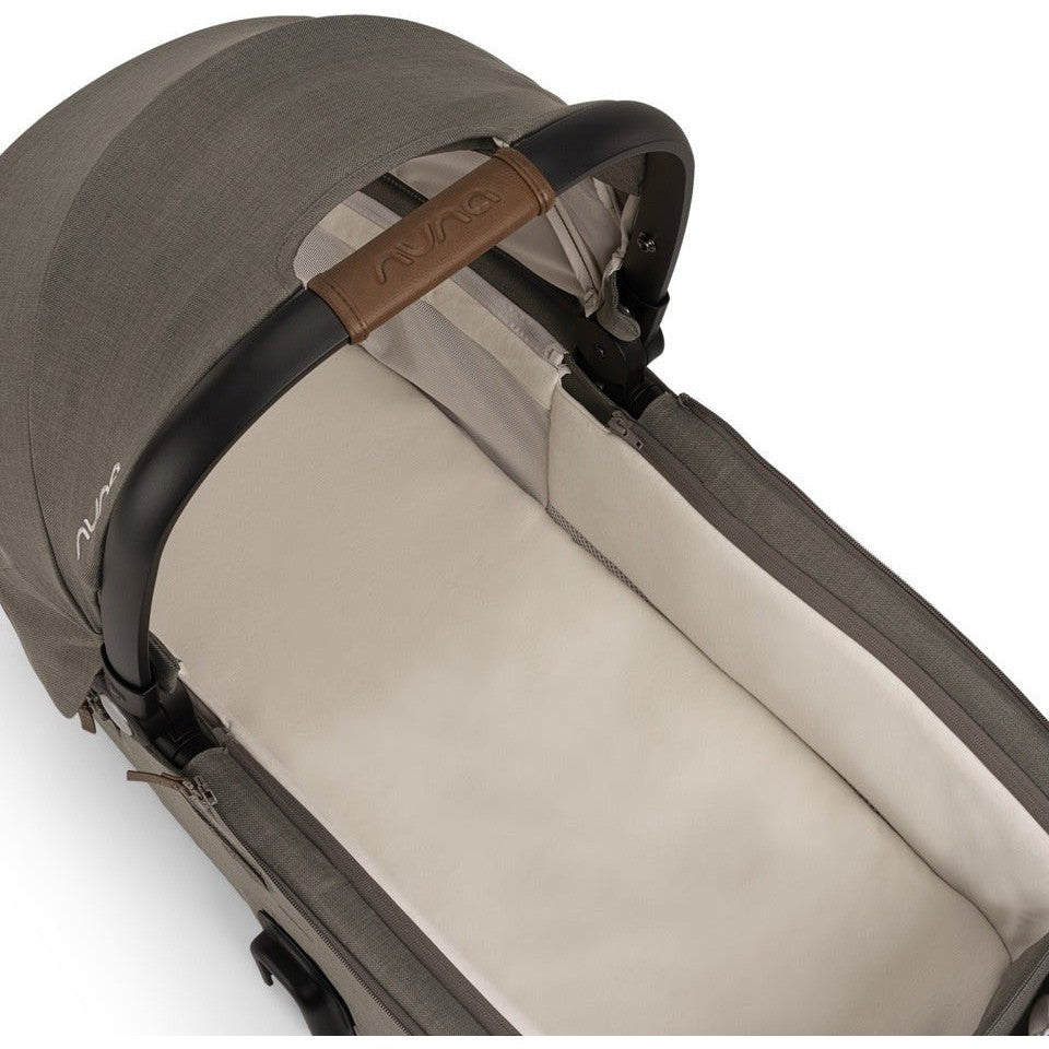 NunaNuna Demi Next Bassinet + StandBabysupermarket