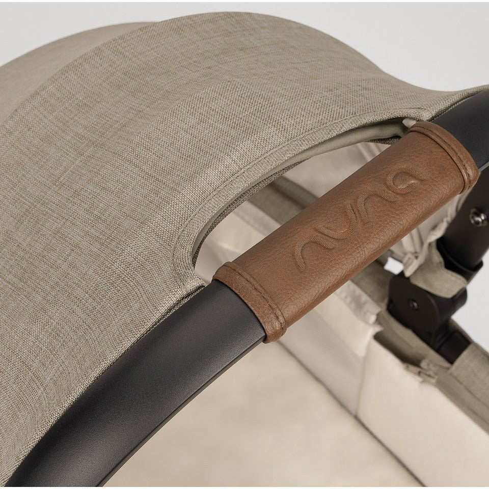 NunaNuna Demi Next Bassinet + StandBabysupermarket