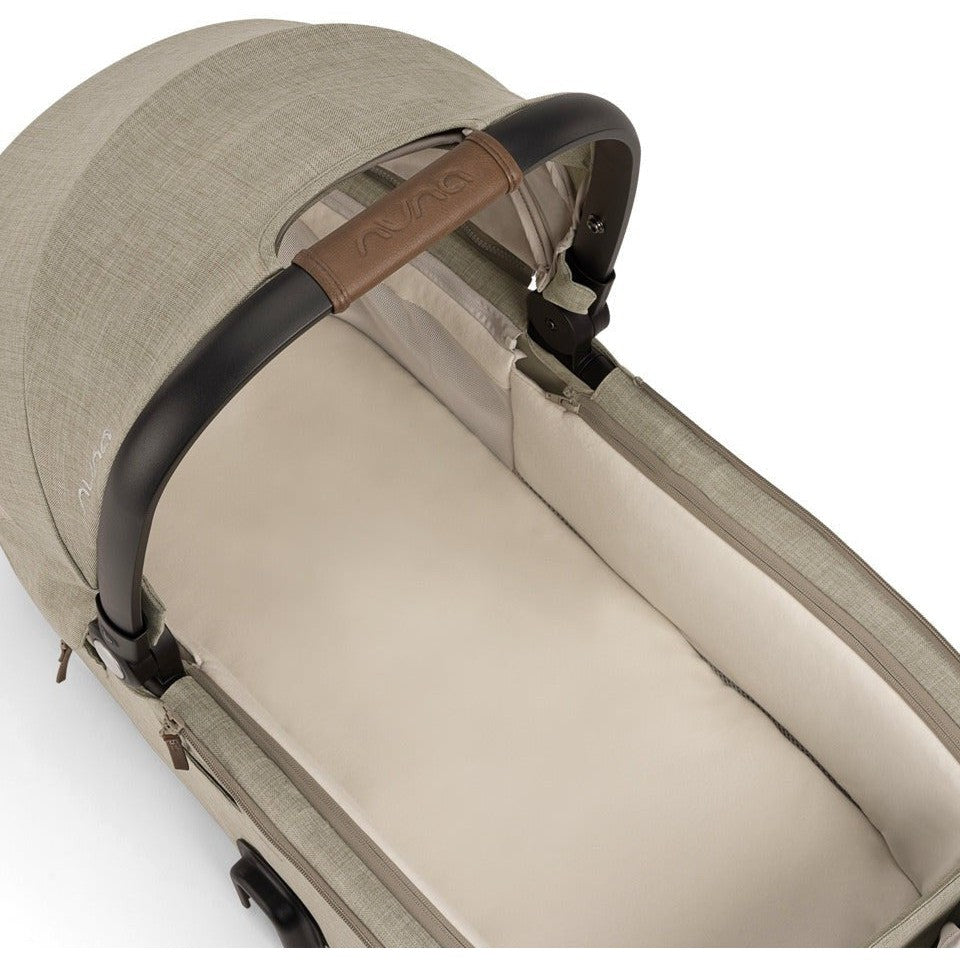 NunaNuna Demi Next Bassinet + StandBabysupermarket