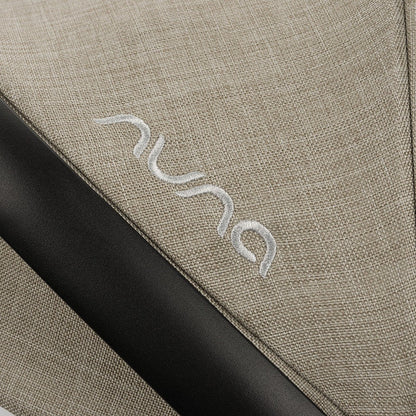NunaNuna Demi Next Bassinet + StandBabysupermarket