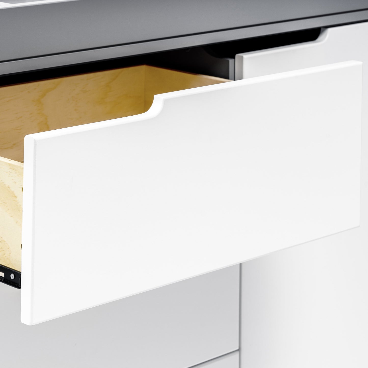 Babyletto Dressers Grey / White Babyletto Hudson 3-Drawer Changer Dresser with Removable Changing Tray