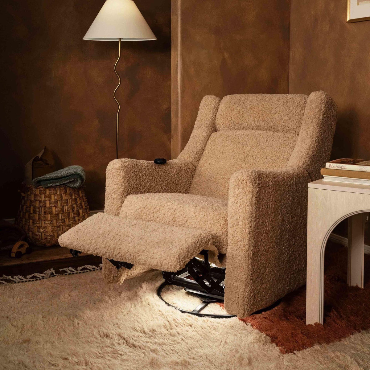 BabylettoBabyletto Kiwi Deluxe Power Recliner & Swivel Glider with Heat and MassageBabysupermarket