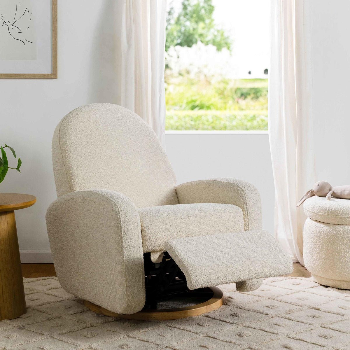 BabylettoBabyletto Nami Electronic Recliner and Swivel Glider Recliner with USB portBabysupermarket