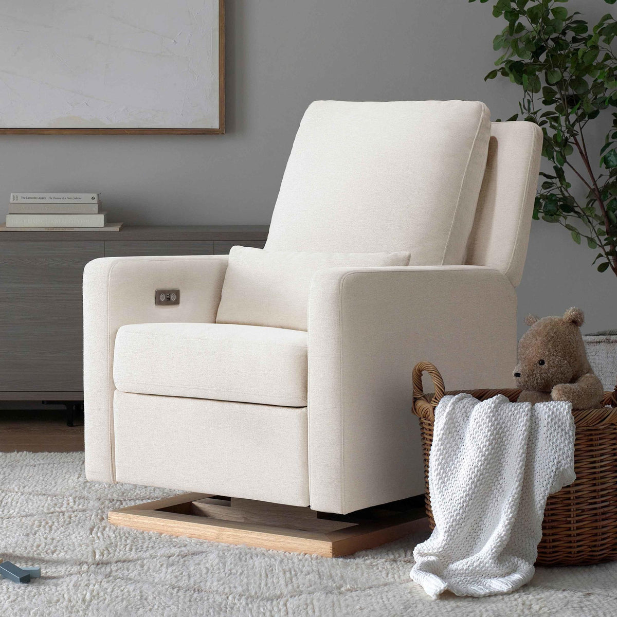 BabylettoBabyletto Sigi Electronic Recliner and Glider with USB PortBabysupermarket
