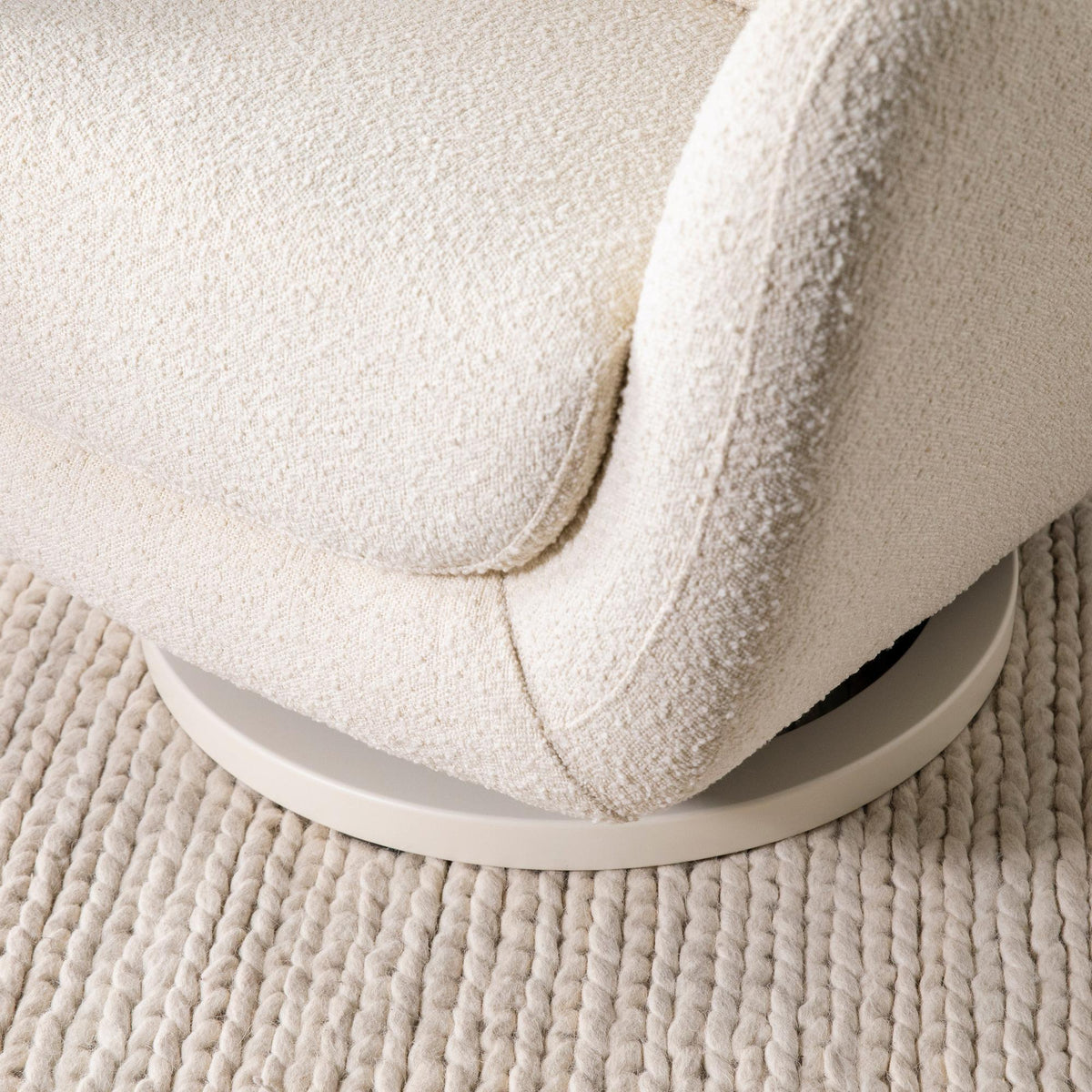 BabylettoBabyletto Solstice Swivel Glider in BoucleBabysupermarket