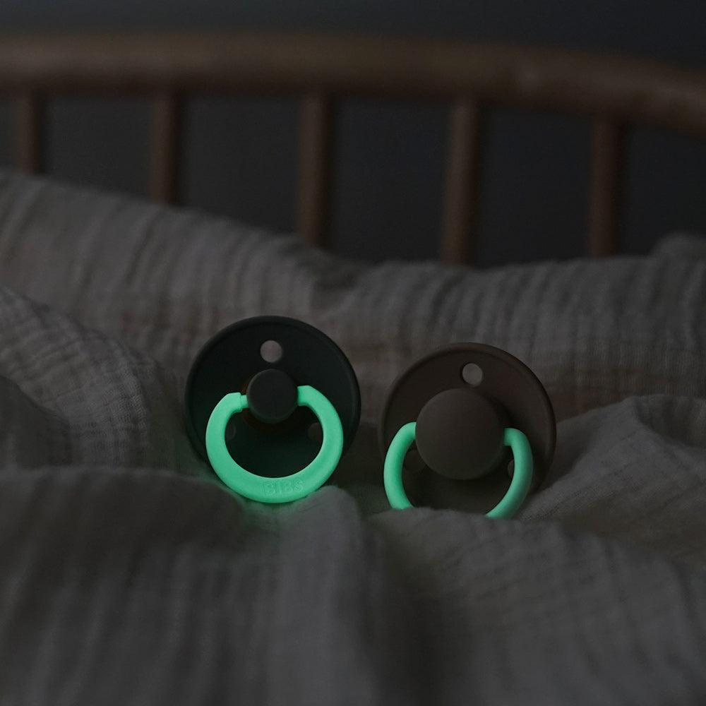 Bibs 2PK Boheme Pacifier 6-18 Months Size 2 Glow In The Dark SageGLOW/CloudGLOW