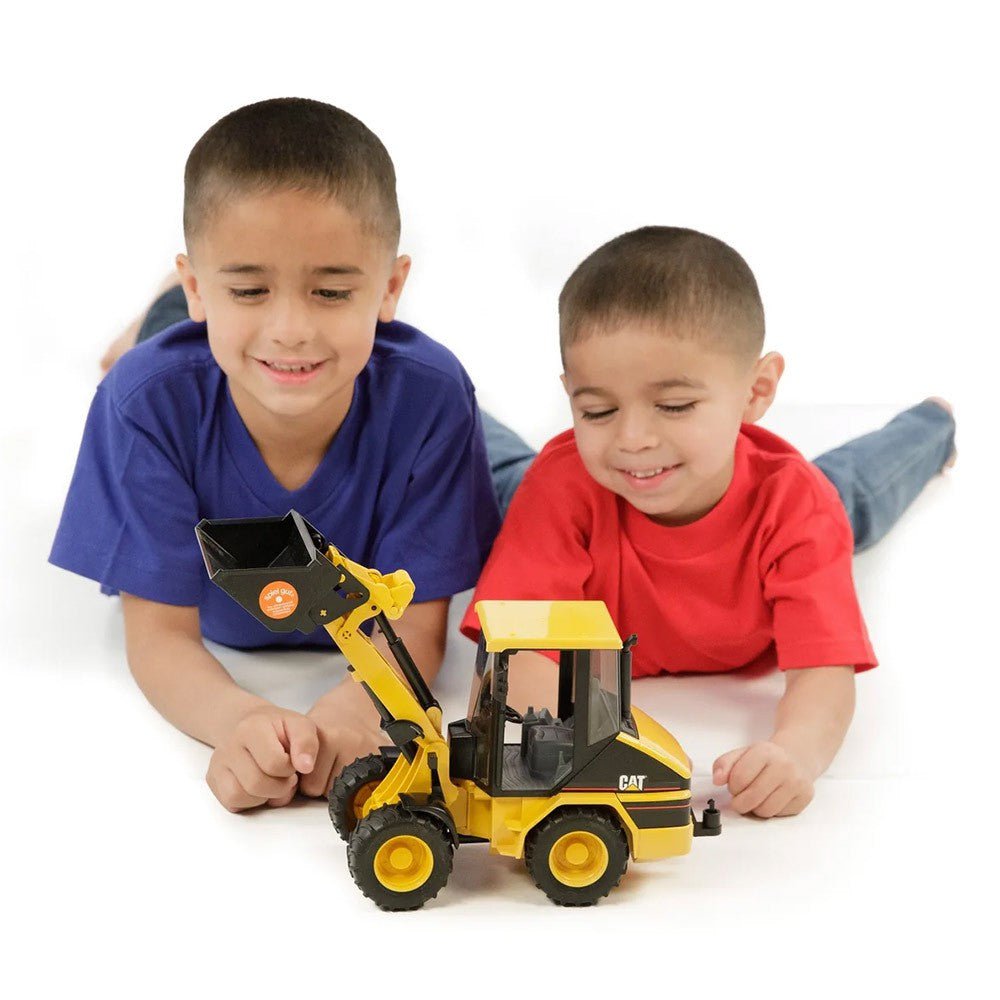 Bruder Toys America Toys / Play Vehicles Bruder CAT Wheel Loader