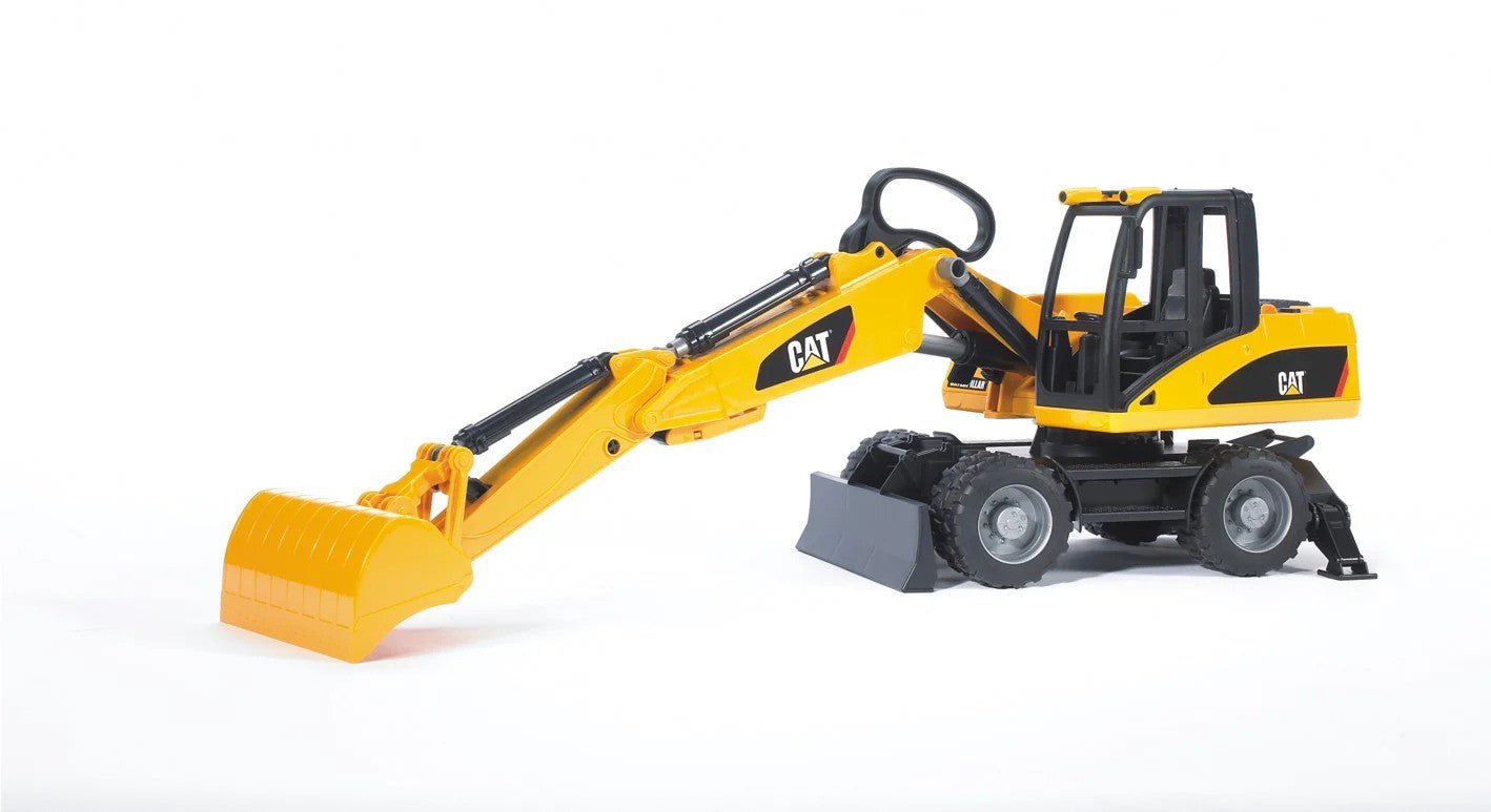 Bruder CAT Wheeled Small Excavator