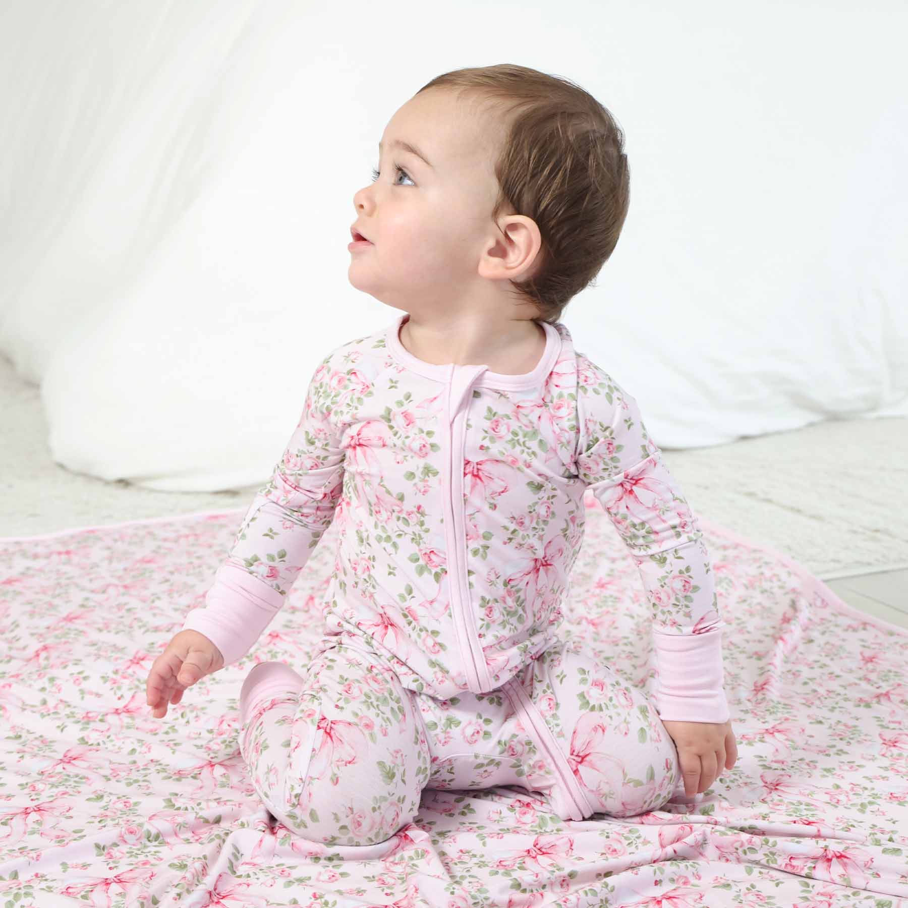 Caden LaneCaden Lane Girls Bows in Bloom Convertible Zip RomperBabysupermarket