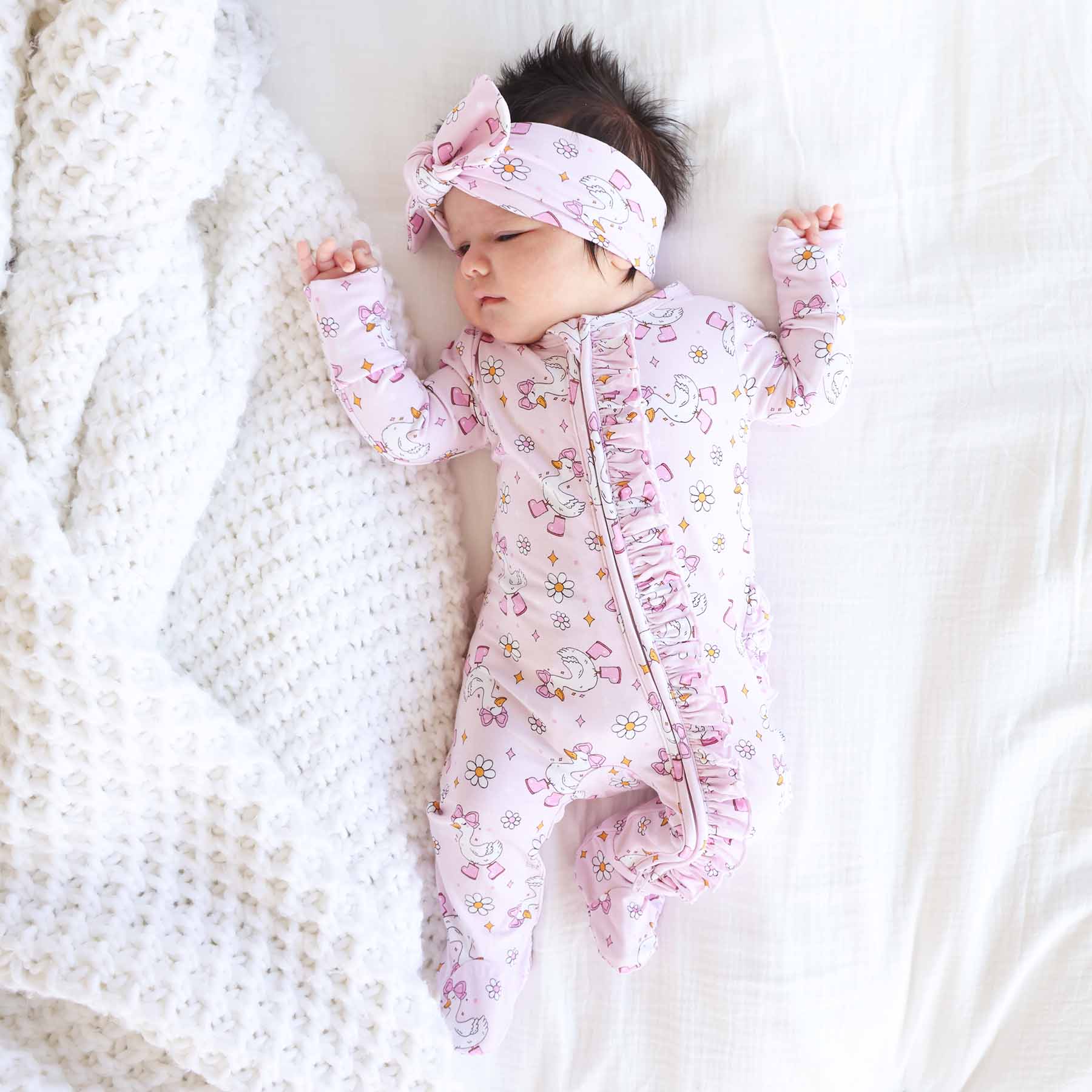 Caden LaneCaden Lane Girls Silly Goose Ruffle Zipper FootieBabysupermarket