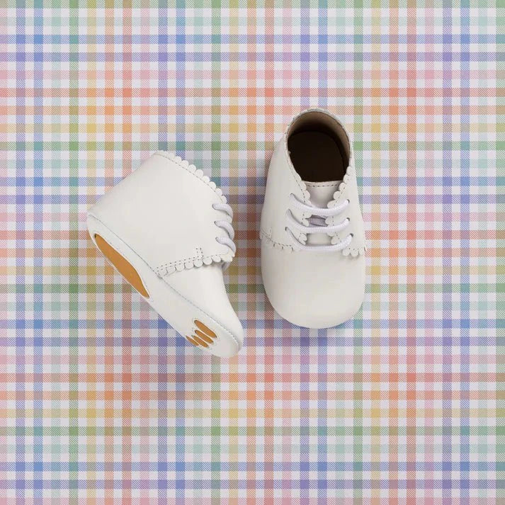 Elephantito Scalloped Bootie - White