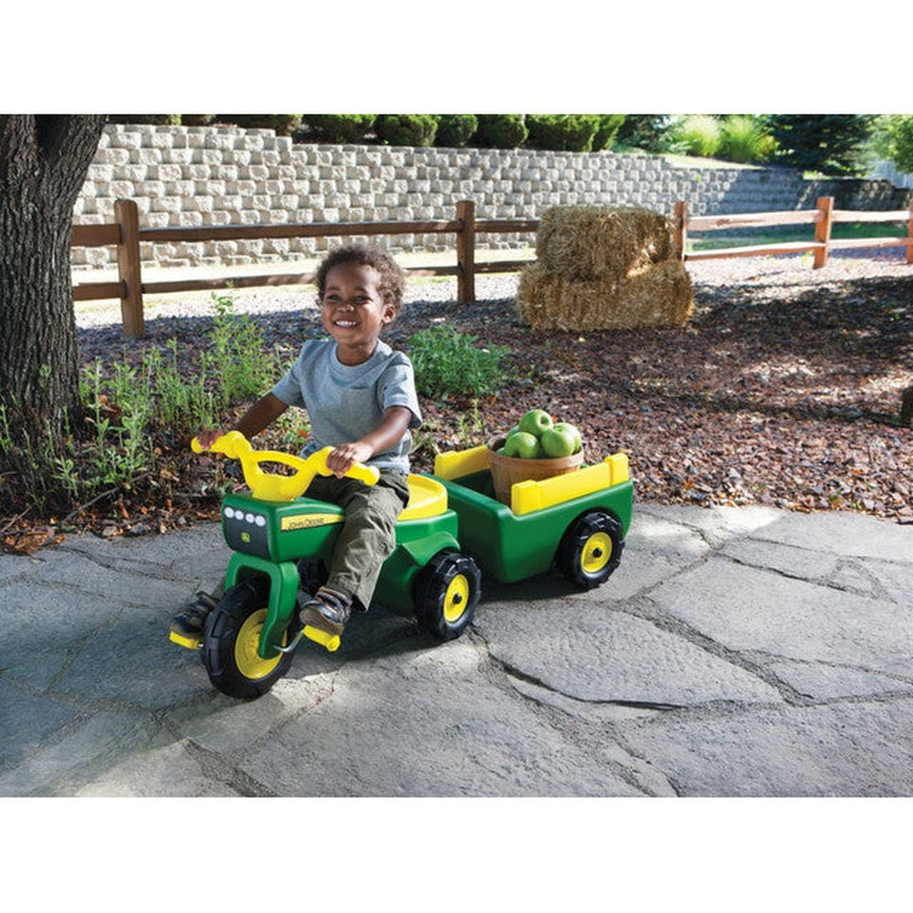 Tomy Play Vehicles John Deere Pedal Trike with Cart