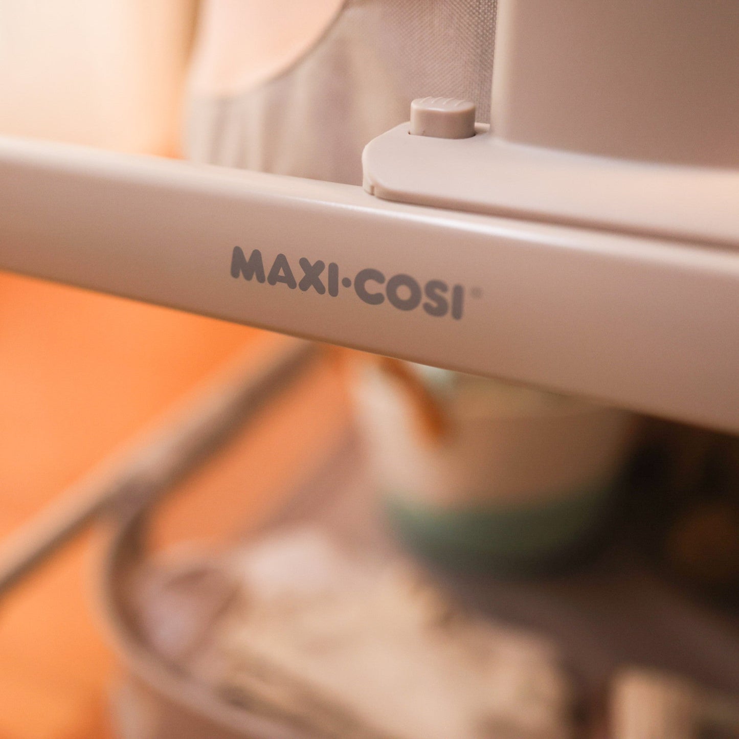 Dorel Juvenile Cribs Maxi-Cosi Iora 2-in-1 Co-Sleeper