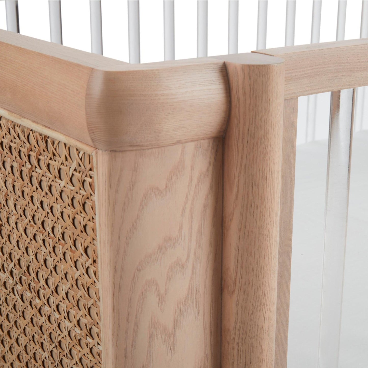 Maxi-Cosi NurseryMaxi-Cosi Nursery Brisa 4-in-1 Convertible Crib with Toddler Bed/Daybed Conversion KitBabysupermarket