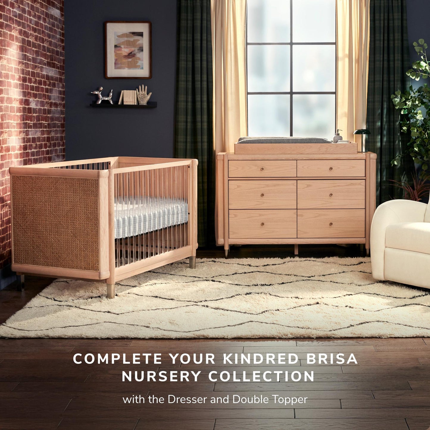 Maxi-Cosi Nursery Cribs Onyx Heritage Maxi-Cosi Nursery Brisa 4-in-1 Convertible Crib with Toddler Bed/Daybed Conversion Kit