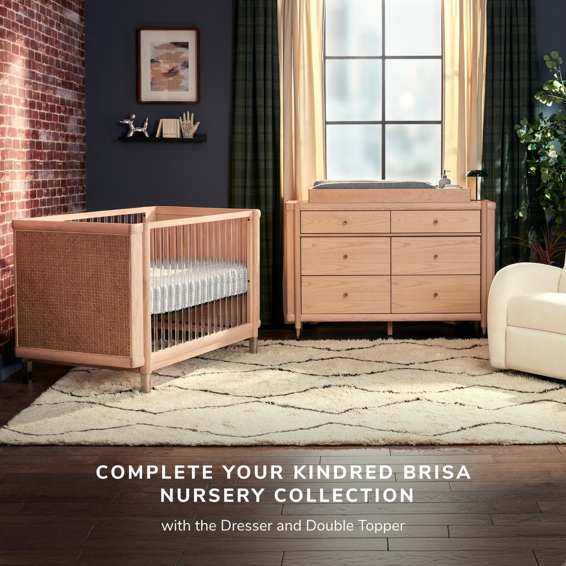 Maxi-Cosi Nursery Cribs Onyx Heritage Maxi-Cosi Nursery Brisa 4-in-1 Convertible Crib with Toddler Bed/Daybed Conversion Kit